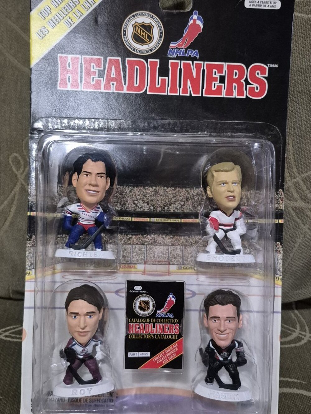 NHL Headliners (Corinthian) - Top NHL Goalies - RARE! - Brodeur Jersey error